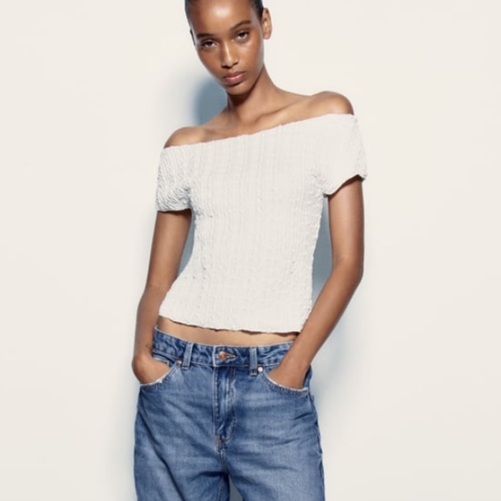 BNWT ZARA Textured Top